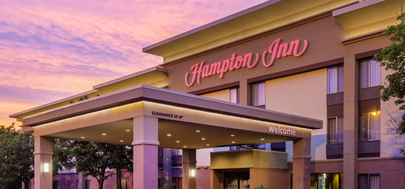 Hampton Inn Exterior